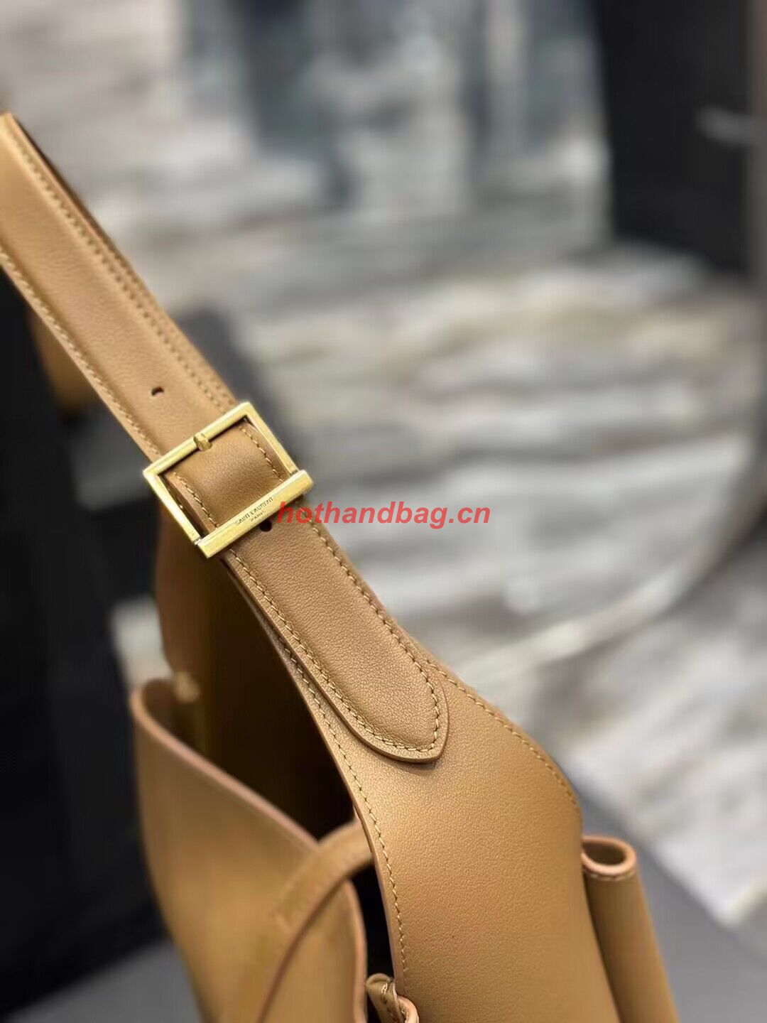 SAINT LAUREN LE 5 A 7 SOFT SMALL IN SMOOTH LEATHER 713938 apricot SAINT LAUREN LE 5 A 7 SOFT SMALL IN SMOOTH LEATHER 713938 apricot