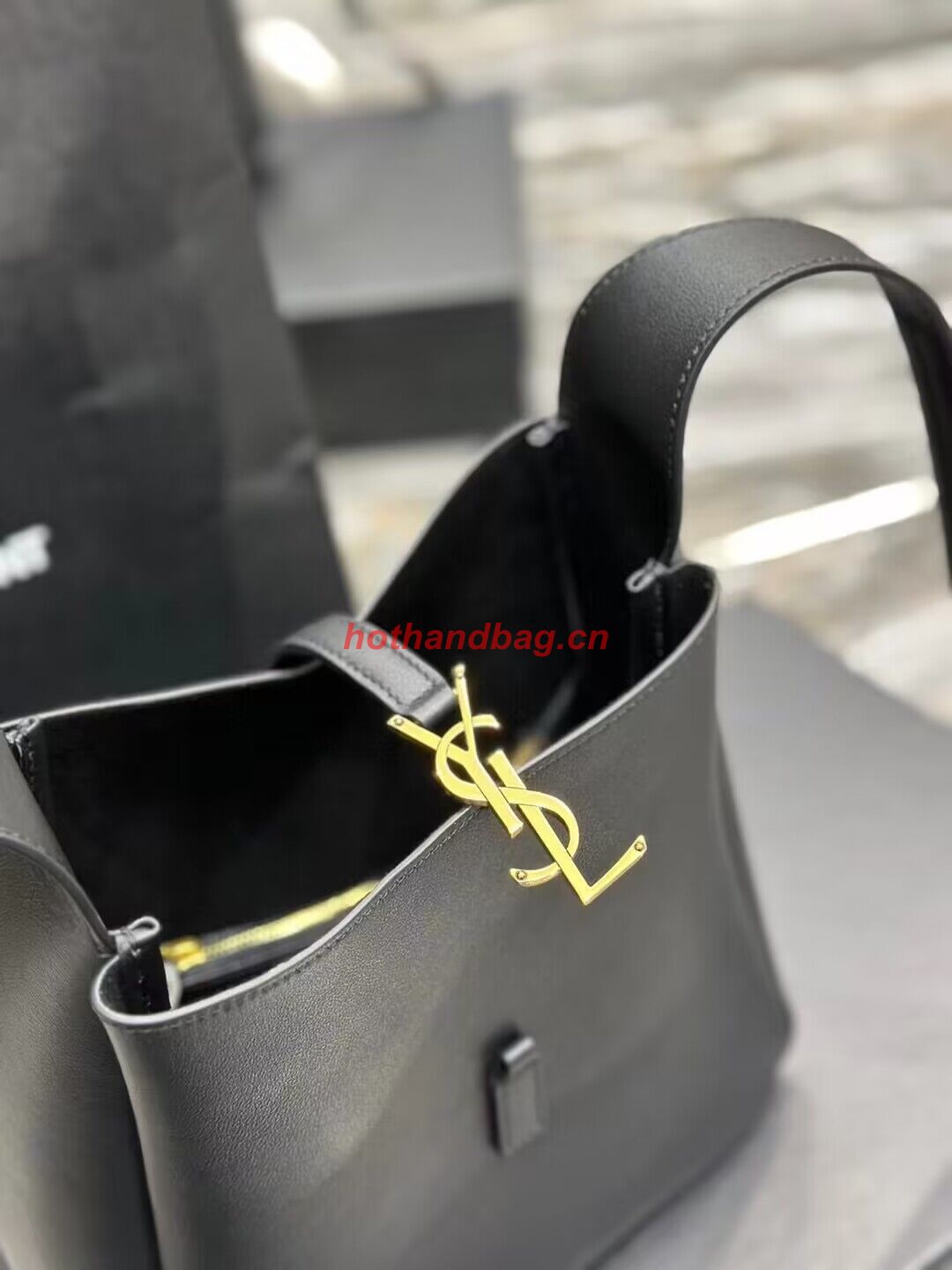 SAINT LAUREN LE 5 A 7 SOFT SMALL IN SMOOTH LEATHER 713938 black SAINT LAUREN LE 5 A 7 SOFT SMALL IN SMOOTH LEATHER 713938 black