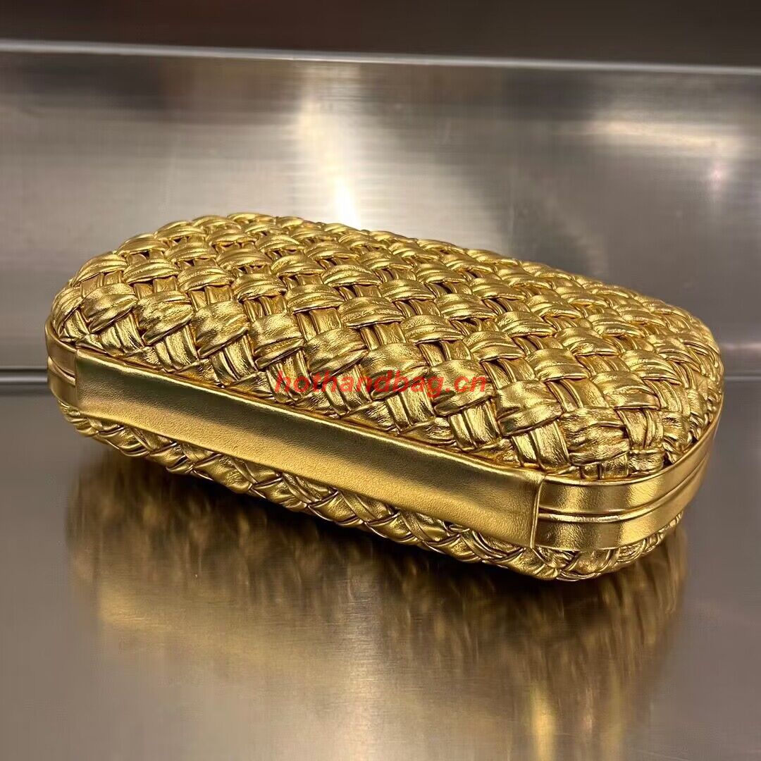Bottega Veneta Intrecciato Sheepskin Impero Ayers Knot Clutch 11355 Gold Bottega Veneta Intrecciato Sheepskin Impero Ayers Knot Clutch 11355 Gold