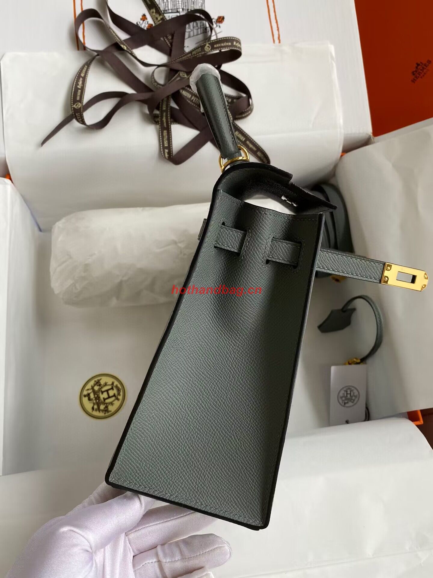 Hermes Kelly 25cm Shoulder Bags Original Epsom Leather KL2755 Vert amande Green&gold Hermes Kelly 25cm Shoulder Bags Original Epsom Leather KL2755 Vert amande Green&gold