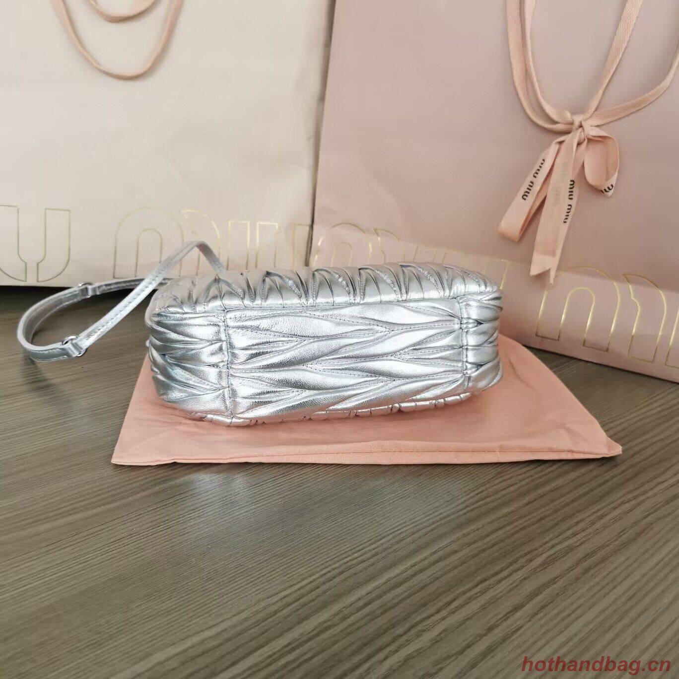 Miu Miu Wander Matelasse Original Sheepskin Bag 5BC125 Silver Miu Miu Wander Matelasse Original Sheepskin Bag 5BC125 Silver