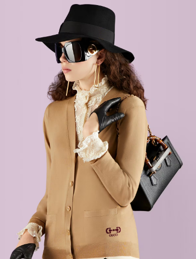 GUCCI DIANA SMALL SHOULDER BAG 735153 Black GUCCI DIANA SMALL SHOULDER BAG 735153 Black