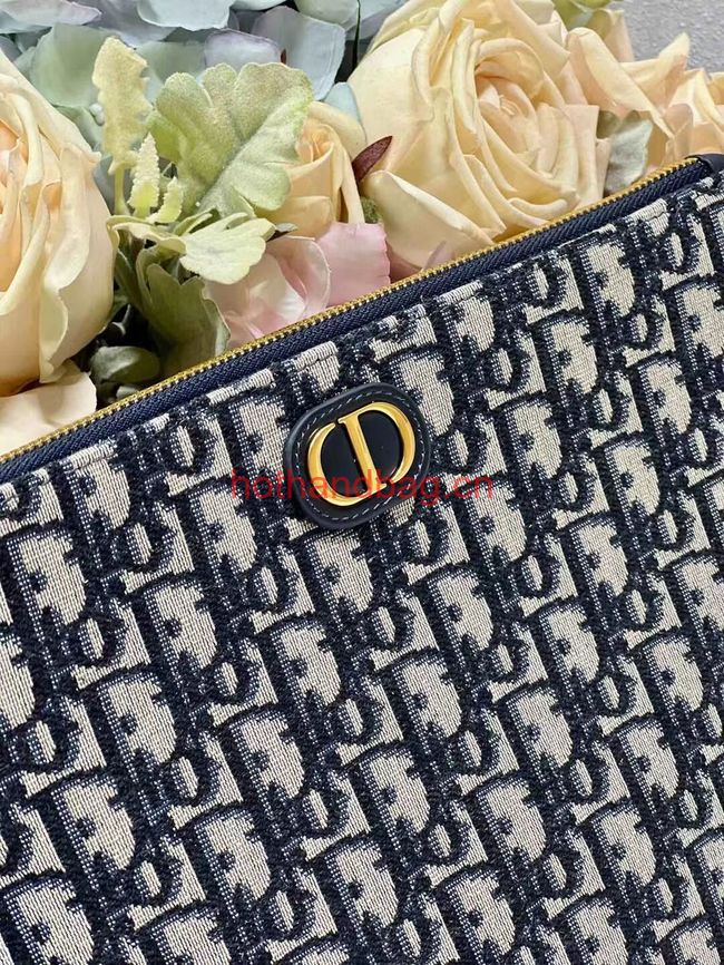 LARGE DIOR CARO DAILY POUCH Blue Dior Oblique Jacquard S5086UWHC LARGE DIOR CARO DAILY POUCH Blue Dior Oblique Jacquard S5086UWHC