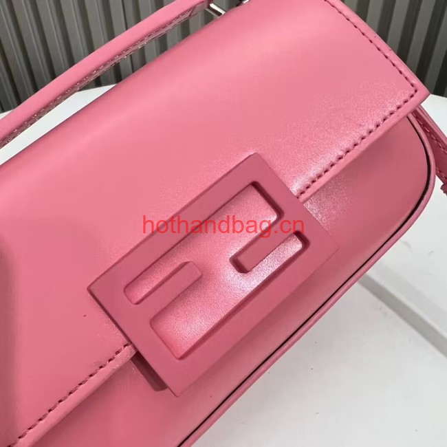 Fendi Baguette leather bag F1531 pink Fendi Baguette leather bag F1531 pink