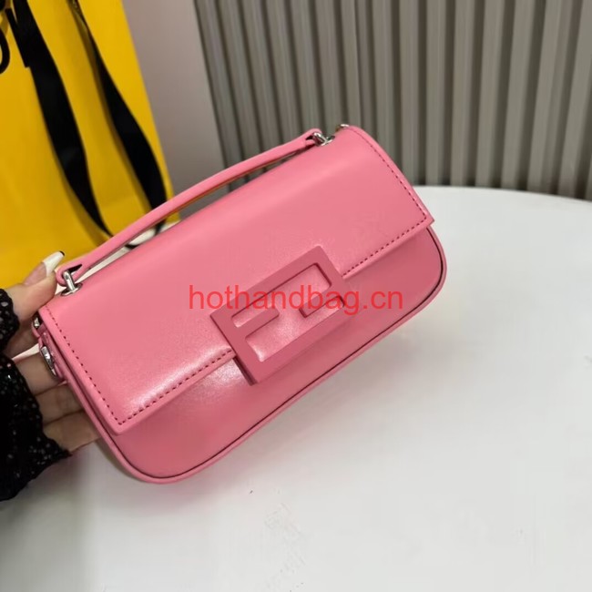 Fendi Baguette leather bag F1531 pink Fendi Baguette leather bag F1531 pink
