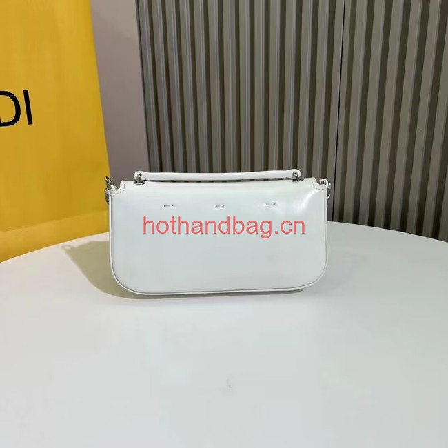 Fendi Baguette leather bag F1531 white Fendi Baguette leather bag F1531 white