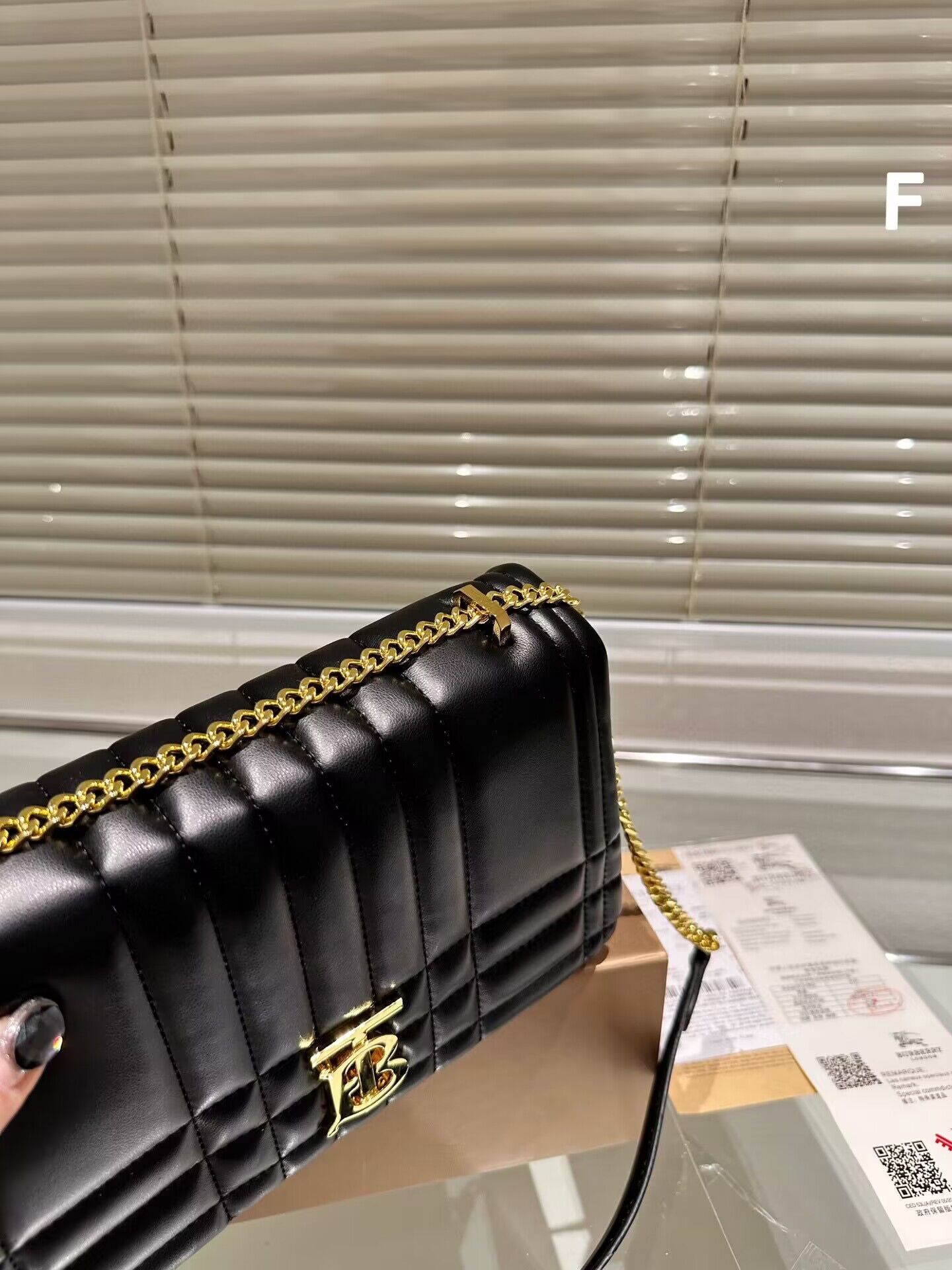 BurBerry Original Leather Lola Clutch Shoulder Bag 90188 Black & Gold-Tone BurBerry Original Leather Lola Clutch Shoulder Bag 90188 Black & Gold-Tone