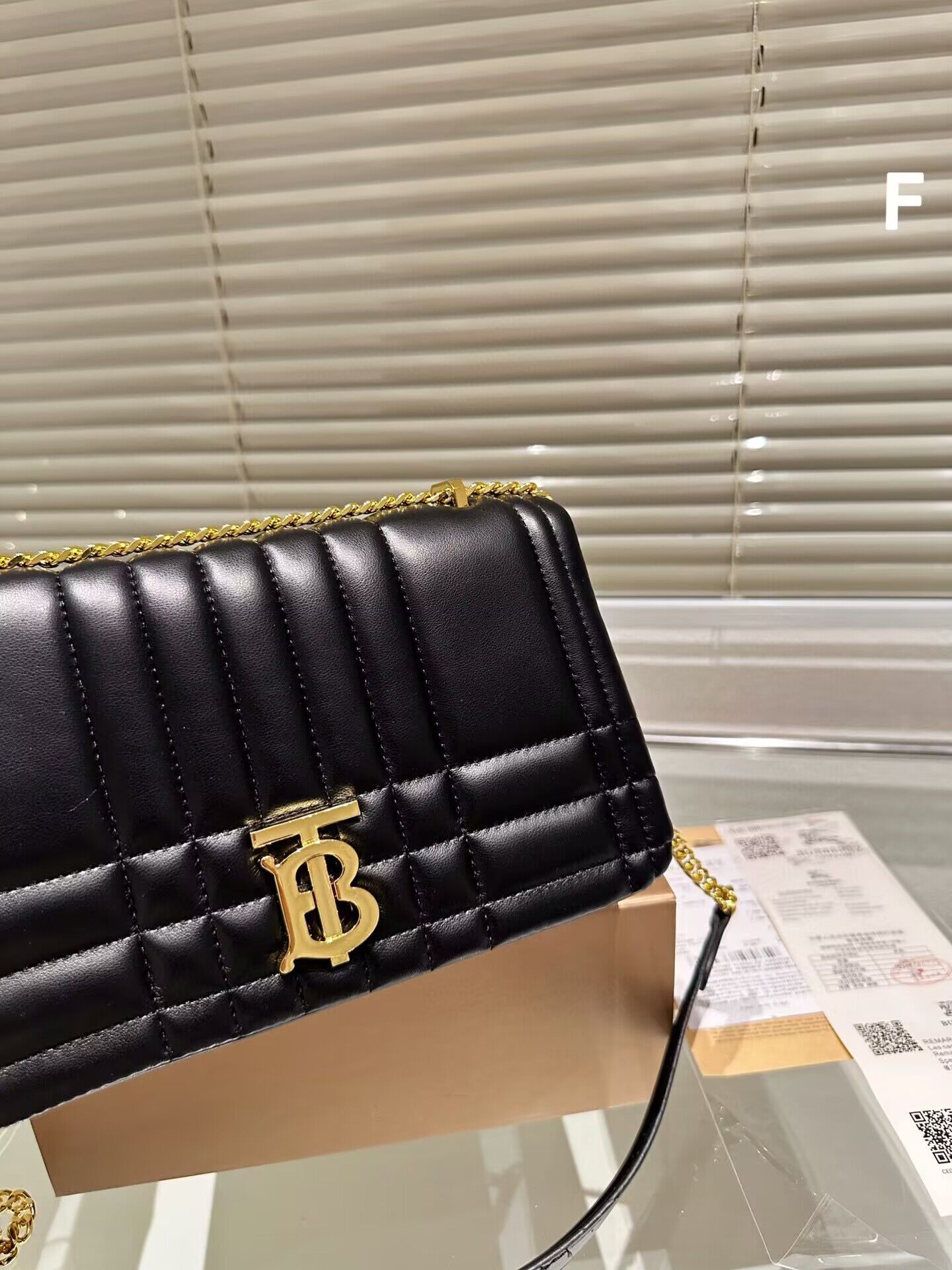 BurBerry Original Leather Lola Clutch Shoulder Bag 90188 Black & Gold-Tone BurBerry Original Leather Lola Clutch Shoulder Bag 90188 Black & Gold-Tone