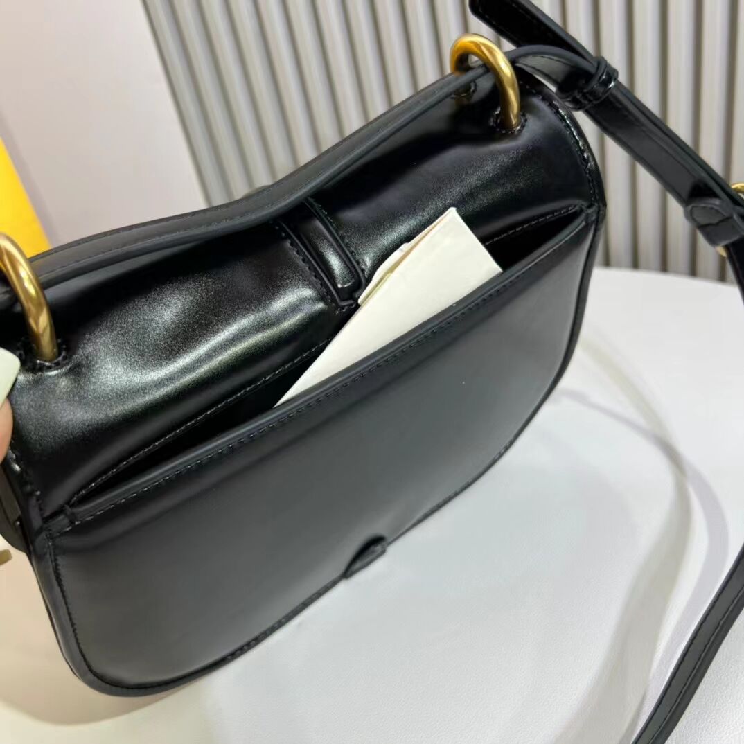 Fendi C mon Medium 8BT366 Black Fendi C mon Medium 8BT366 Black