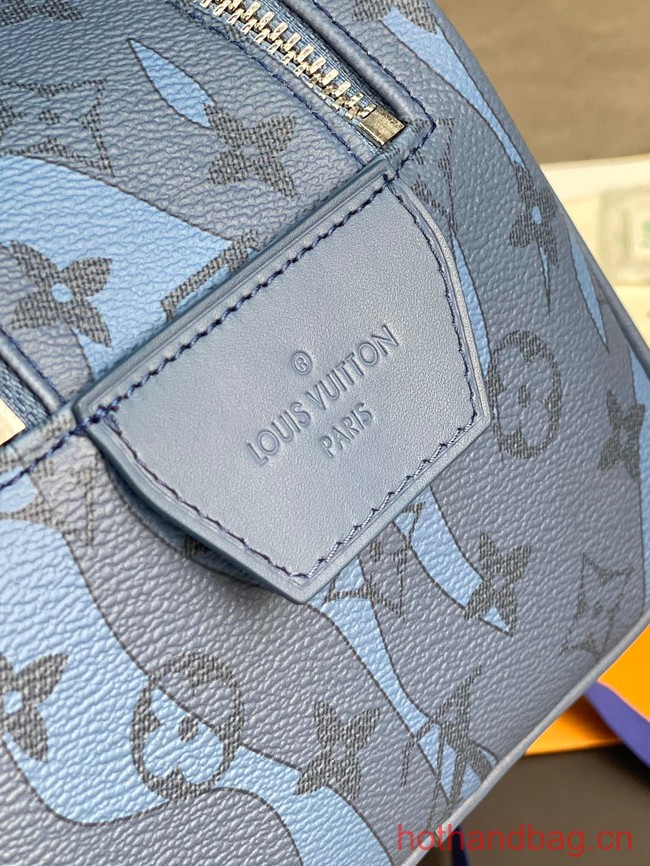 Louis Vuitton Dopp Kit M47528-3