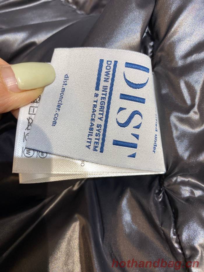 Moncler Top Quality Couple Down Coat MOY00209 Moncler Top Quality Couple Down Coat MOY00209