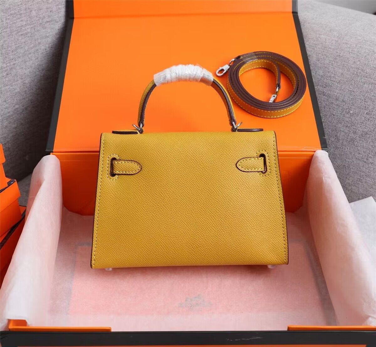 Hermes Kelly 25cm Shoulder Bags Original Epsom Leather KL2755 Yellow&Silver Hermes Kelly 25cm Shoulder Bags Original Epsom Leather KL2755 Yellow&Silver