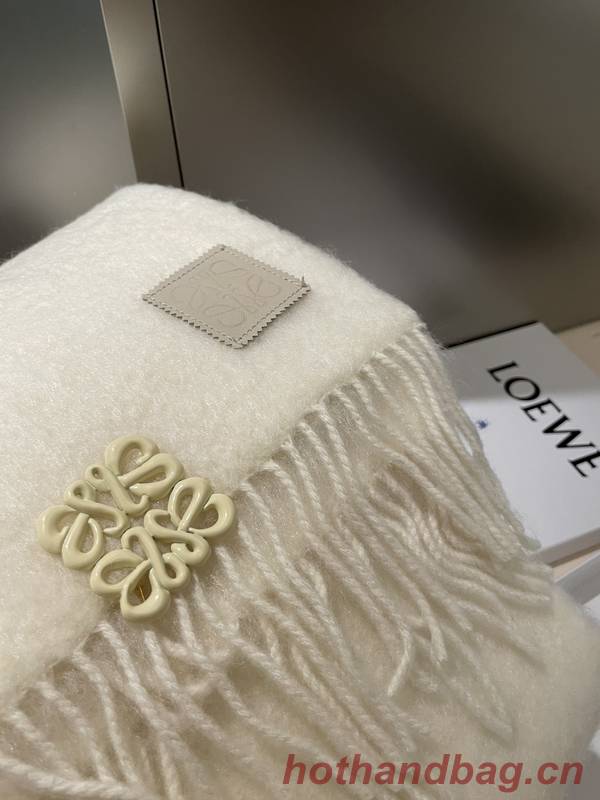 Loewe Scarf LOC00016 Loewe Scarf LOC00016