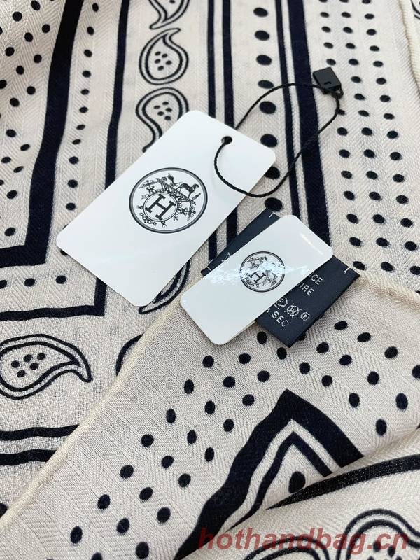 Hermes Scarf HEC00886 Hermes Scarf HEC00886