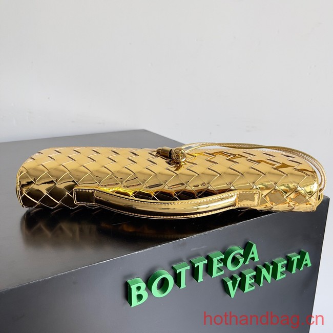Bottega Veneta Original Patent Leather Long Clutch Andiamo With Handle 741511 gold 