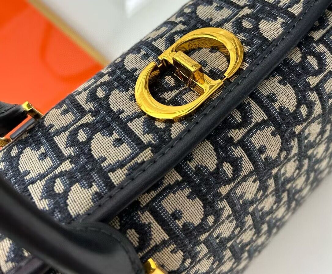 DIOR MEDIUM BOSTON BAG Box Oblique Jacquard 9578 blue DIOR MEDIUM BOSTON BAG Box Oblique Jacquard 9578 blue