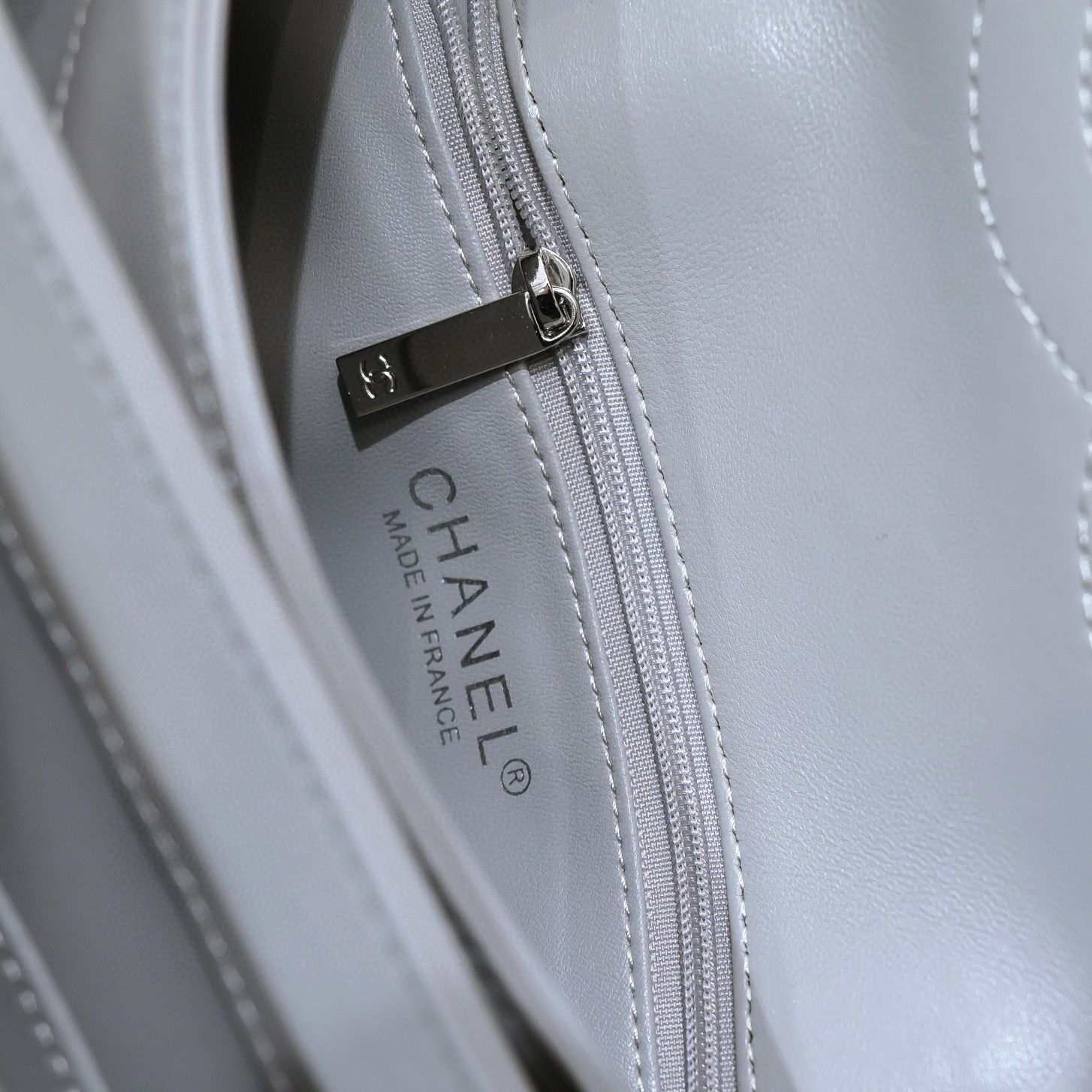 Chanel FLAP BAG WITH TOP HANDLE AS92236 gray Chanel FLAP BAG WITH TOP HANDLE AS92236 gray