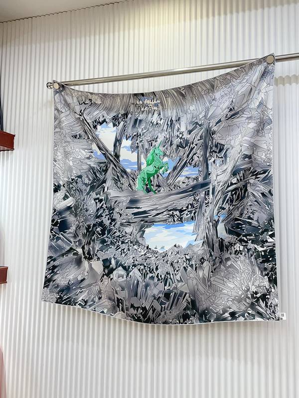 Hermes Scarf HEC00950 Hermes Scarf HEC00950