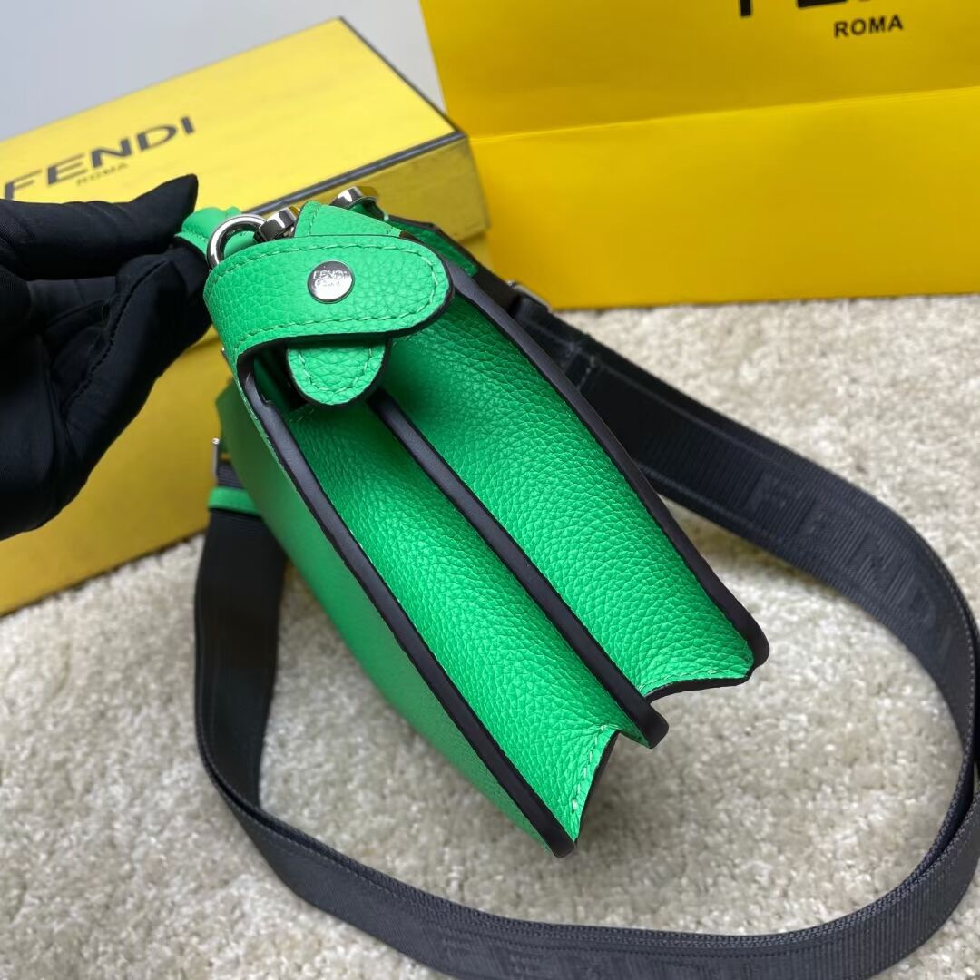 Fendi Peekaboo ISeeU XCross leather bag 7VA582A Tuscan green Fendi Peekaboo ISeeU XCross leather bag 7VA582A Tuscan green