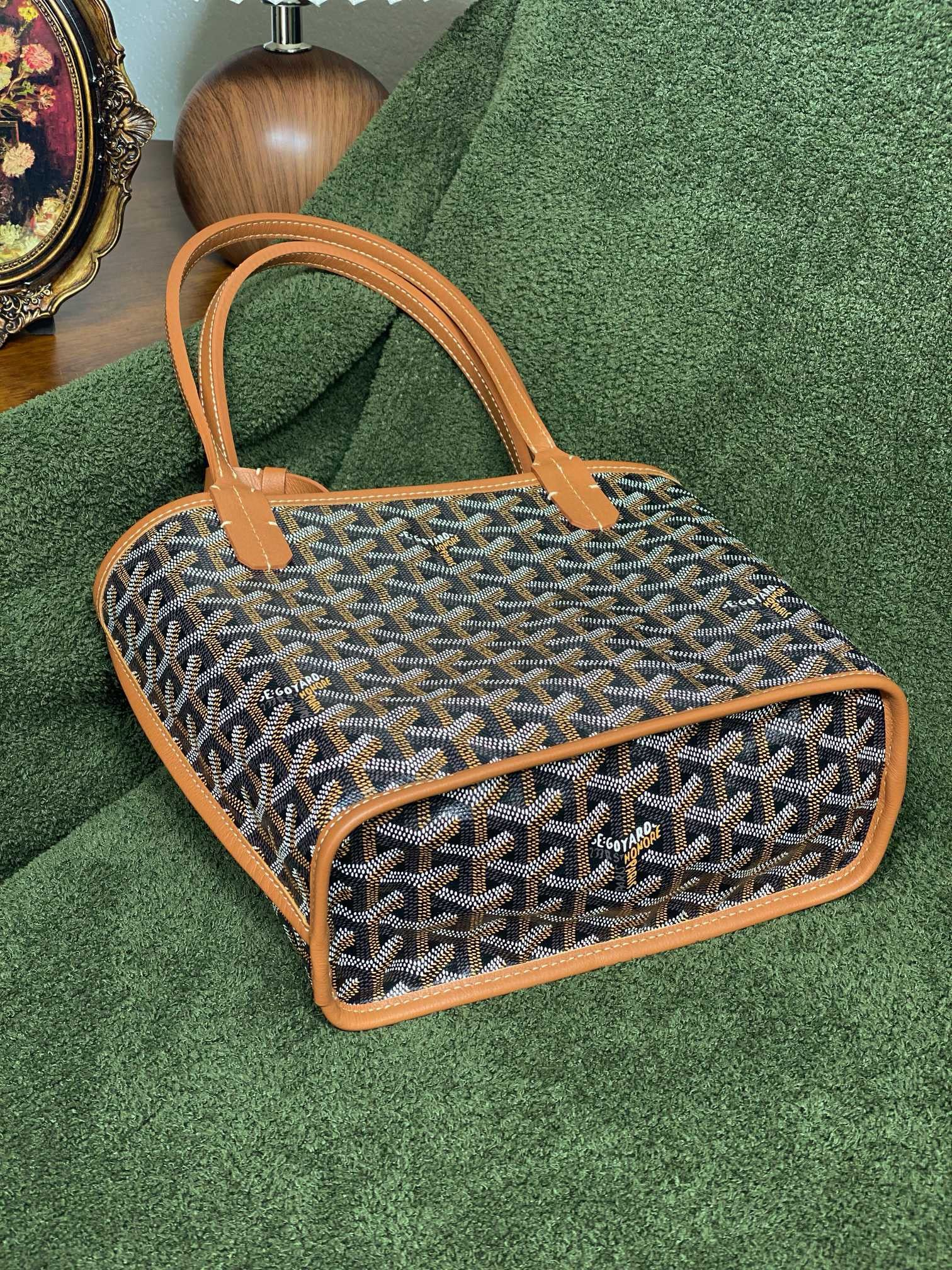 Goyard Anjou Mini Goyardine Original Leather Tote Bag 8006 Brown Goyard Anjou Mini Goyardine Original Leather Tote Bag 8006 Brown