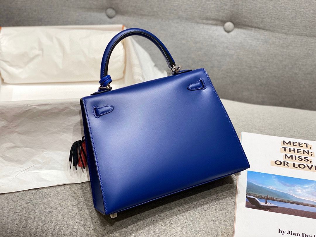 Hermes Kelly 28cm Shoulder Bags Smooth Box Leather KL28 Blue Silver-Tone Hermes Kelly 28cm Shoulder Bags Smooth Box Leather KL28 Blue Silver-Tone