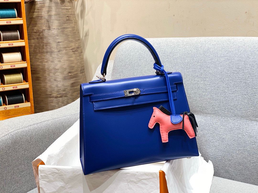 Hermes Kelly 28cm Shoulder Bags Smooth Box Leather KL28 Blue Silver-Tone Hermes Kelly 28cm Shoulder Bags Smooth Box Leather KL28 Blue Silver-Tone