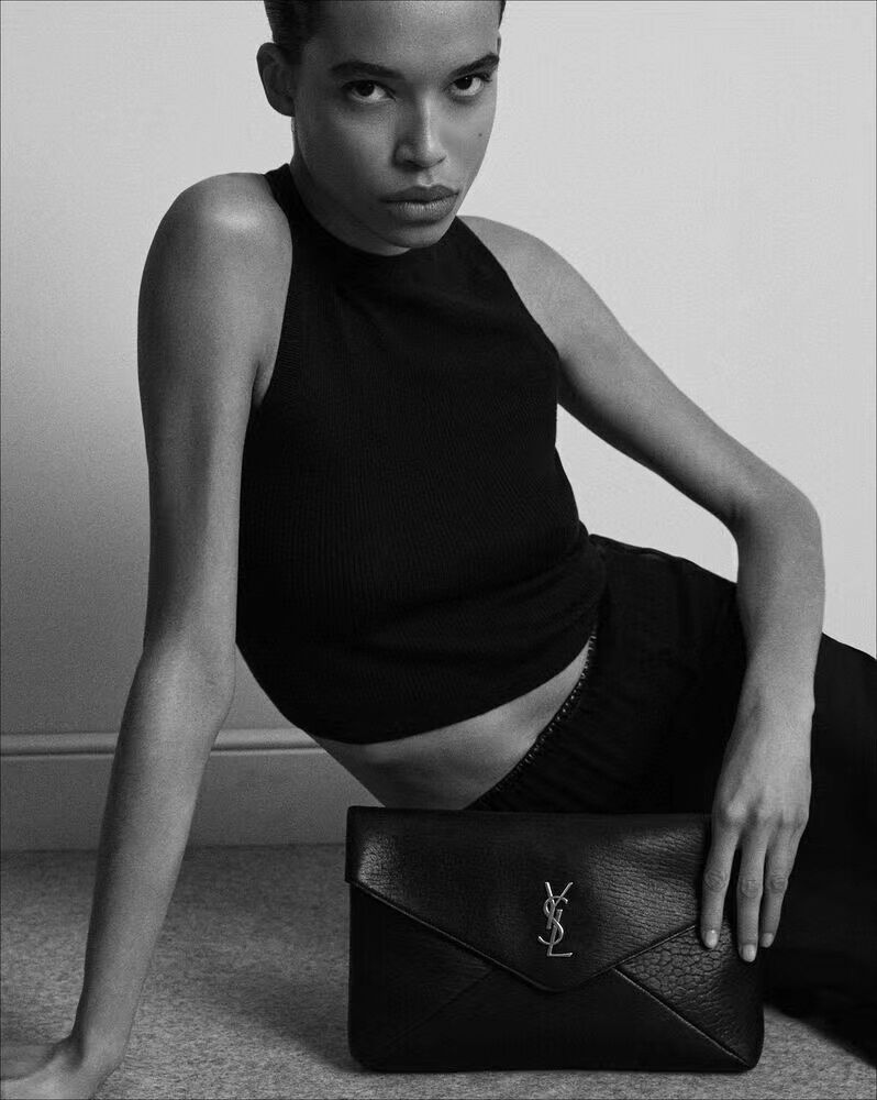 SAINT LAUREN CASSANDRE LARGE ENVELOPE POUCH IN LAMBSKIN 778181 BLACK SAINT LAUREN CASSANDRE LARGE ENVELOPE POUCH IN LAMBSKIN 778181 BLACK