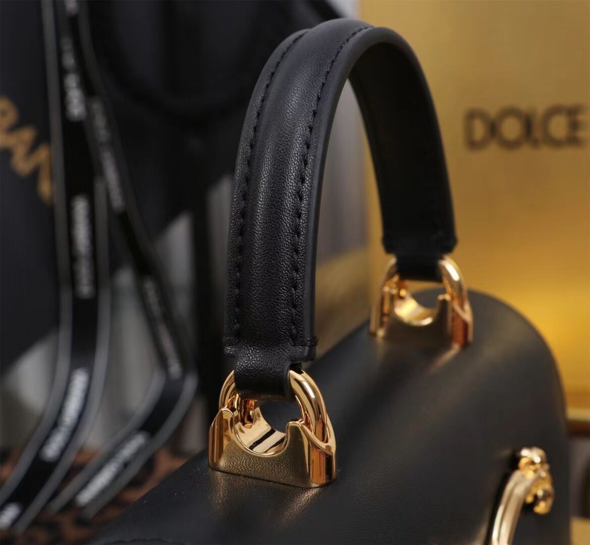 Dolce & Gabbana leather Shoulder Bag G6504 black Dolce & Gabbana leather Shoulder Bag G6504 black