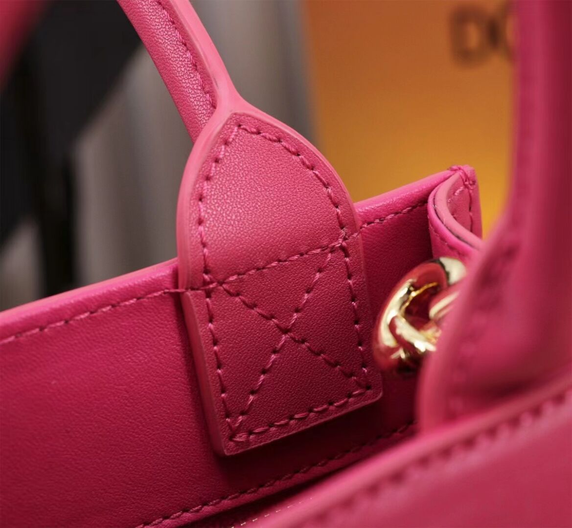 Dolce & Gabbana leather Shoulder Bag G6507 rose Dolce & Gabbana leather Shoulder Bag G6507 rose