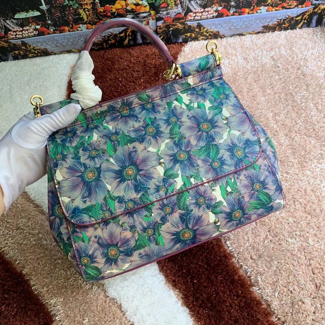 Dolce & Gabbana leather Shoulder Bag G6636-2 Dolce & Gabbana leather Shoulder Bag G6636-2