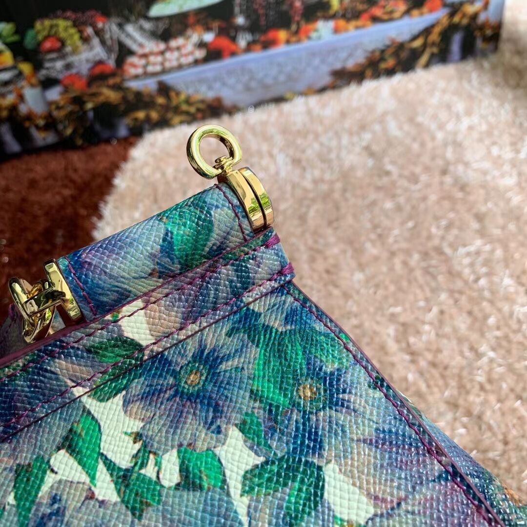 Dolce & Gabbana leather Shoulder Bag G6636-2 Dolce & Gabbana leather Shoulder Bag G6636-2