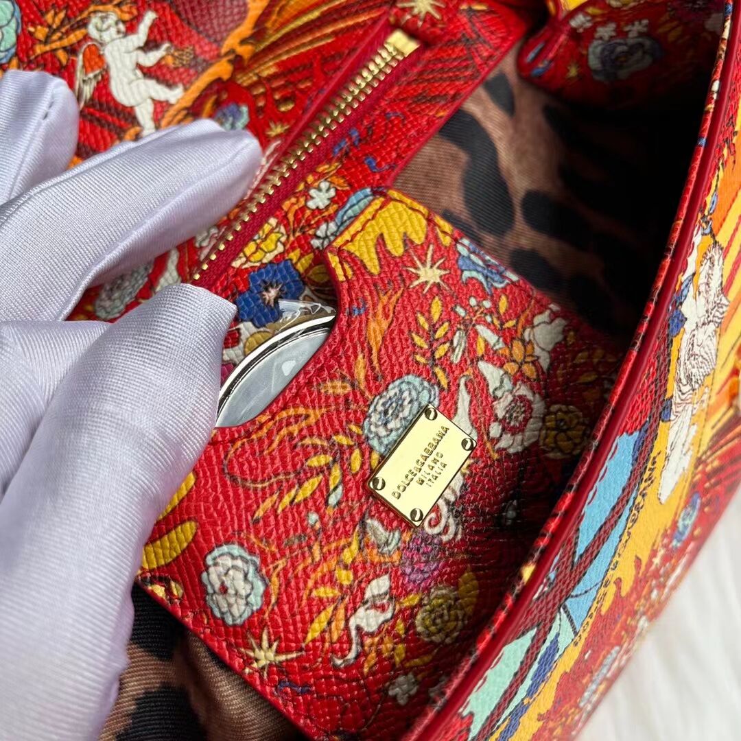 Dolce & Gabbana leather Shoulder Bag G6636-5 Dolce & Gabbana leather Shoulder Bag G6636-5