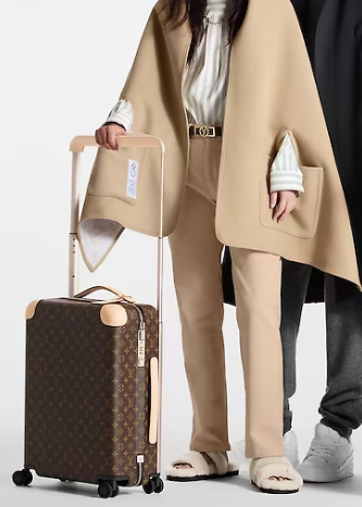 Louis Vuitton CUSTOMIZABLE Horizon 55 M23203 Louis Vuitton CUSTOMIZABLE Horizon 55 M23203