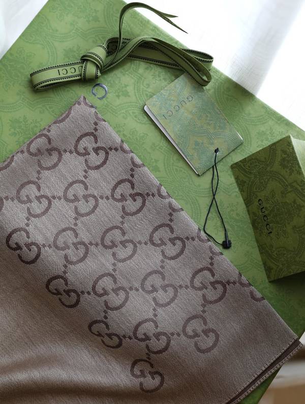 Gucci Scarf GUC00360 Gucci Scarf GUC00360