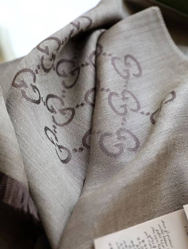 Gucci Scarf GUC00360 Gucci Scarf GUC00360