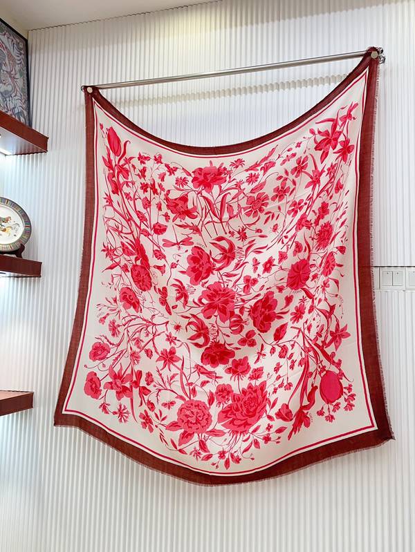 Gucci Scarf GUC00376 Gucci Scarf GUC00376