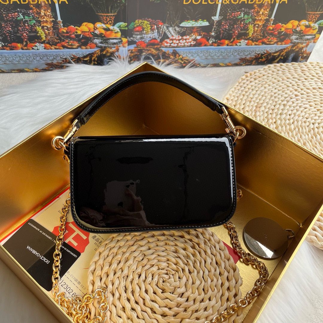 Dolce & Gabbana Patent leather Shoulder Bag DG9113 Black Dolce & Gabbana Patent leather Shoulder Bag DG9113 Black