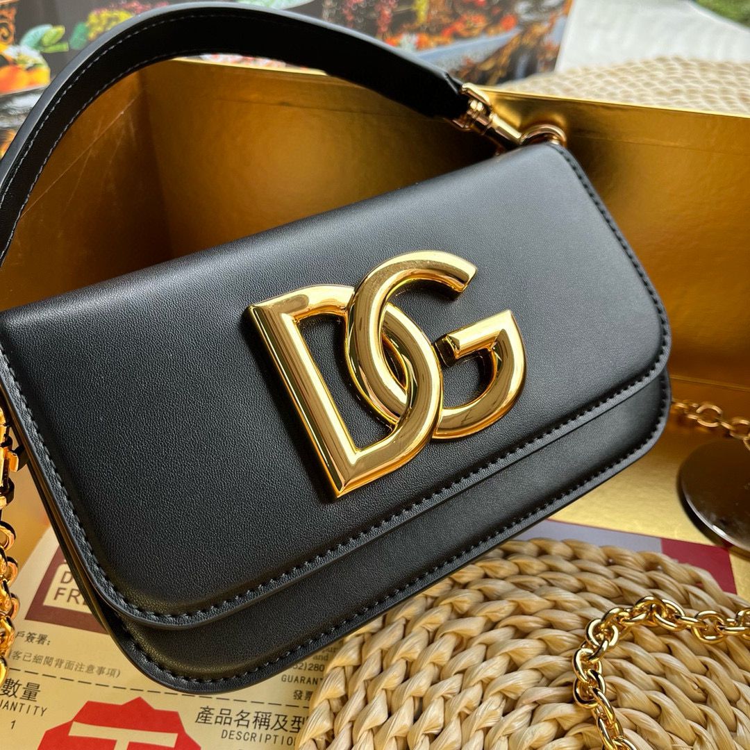 Dolce & Gabbana Sheepskin leather Shoulder Bag DG9113 Black Dolce & Gabbana Sheepskin leather Shoulder Bag DG9113 Black