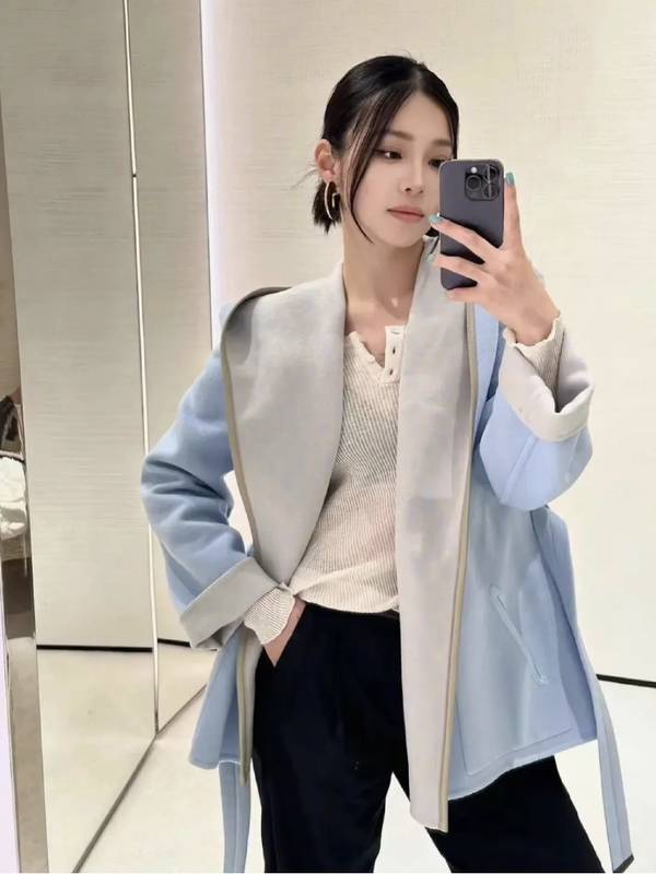 Louis Vuitton Top Quality Overcoat LVY00039 Louis Vuitton Top Quality Overcoat LVY00039