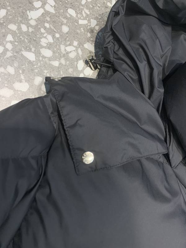 Moncler Top Quality Down Jacket MOY00400 Moncler Top Quality Down Jacket MOY00400