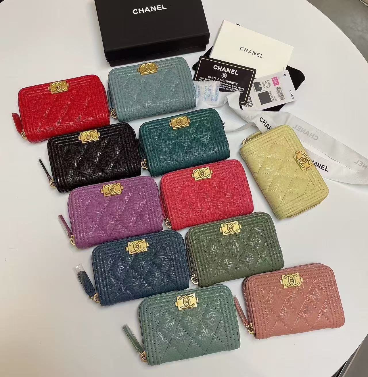 BOY CHANEL Coin Purse A80602 BOY CHANEL Coin Purse A80602