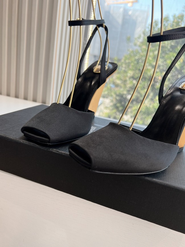 Yves saint Laurent Sandals 55829-5