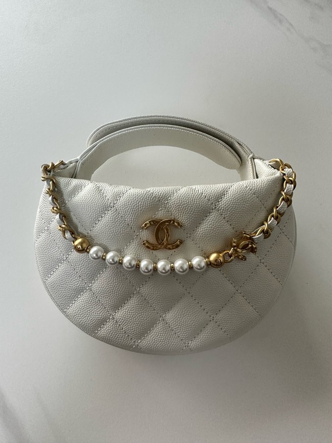 Chanel POUCH AP4584 white