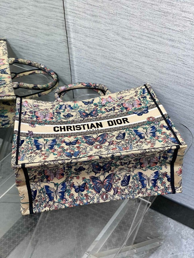 Large Dior Book Tote Embroidery Embroidery M1286ZEDX-1
