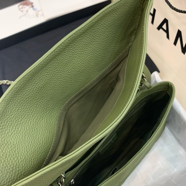 Chanel Grained Calfskin Shoulder Bag AS8095 green