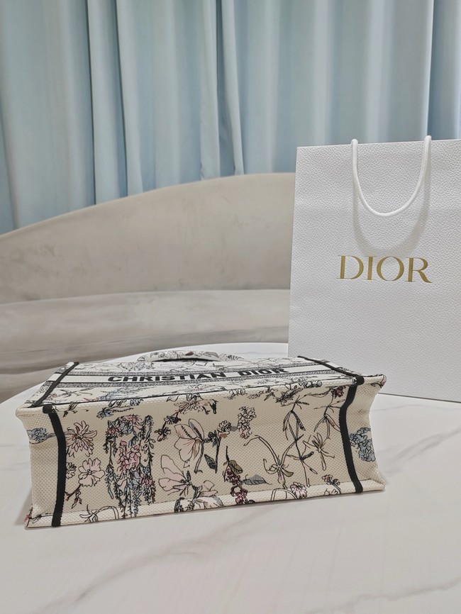 Medium Dior Book Tote Dior Pivoine Beige Millefiori Embroidery M1296ZEXH-1