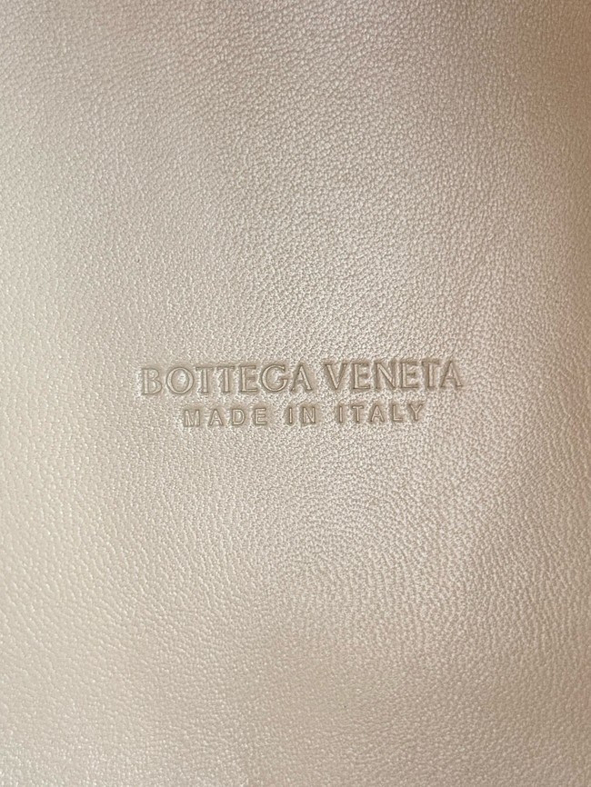Bottega Veneta Small Parachute 796569 Ecru