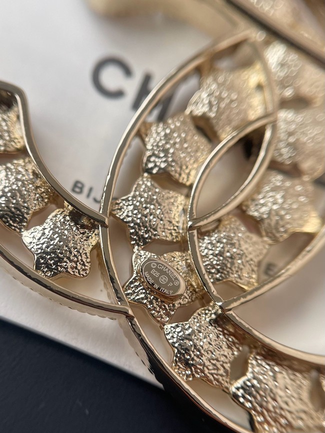 Chanel brooch CE16865