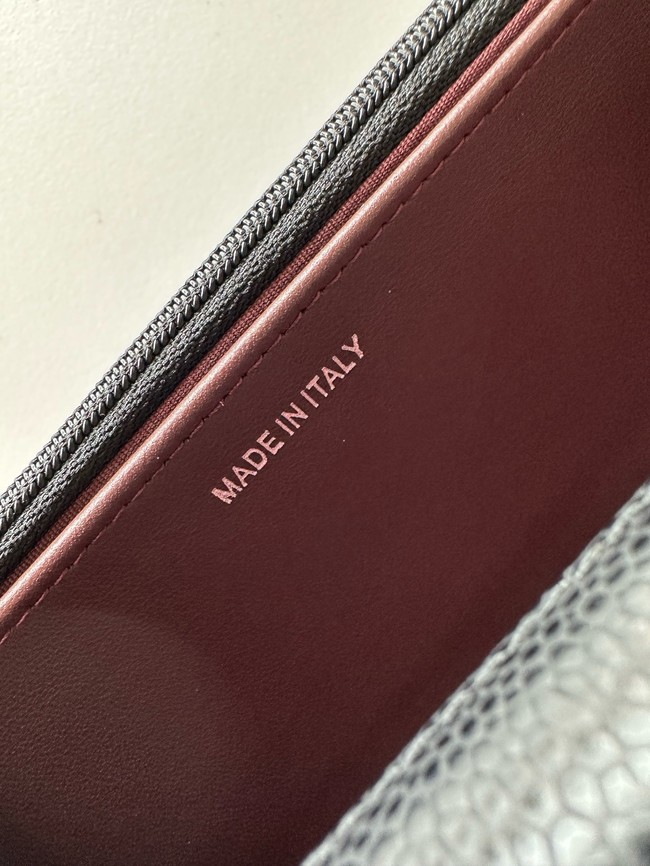 Chanel Classic Wallet On Chain Grained Calfskin AP4241-20