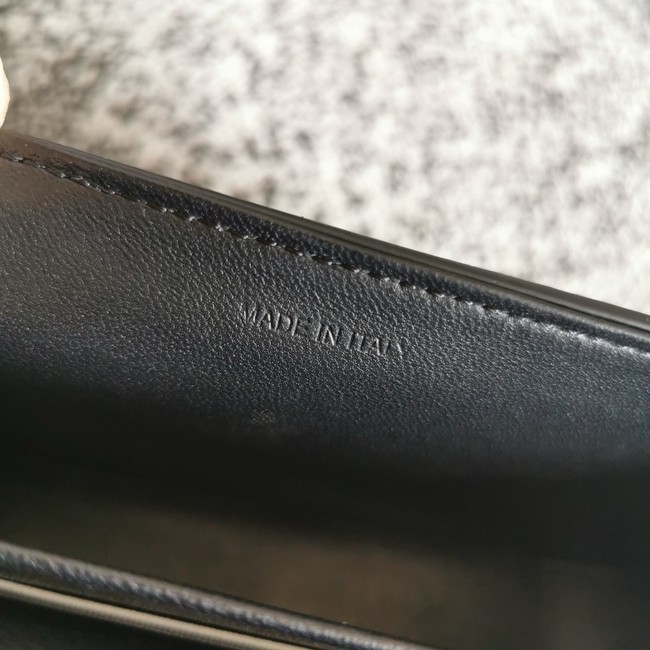 Celine CHAIN SHOULDER BAG TRIOMPHE IN SHINY CALFSKIN 197992 black&gold Hardware